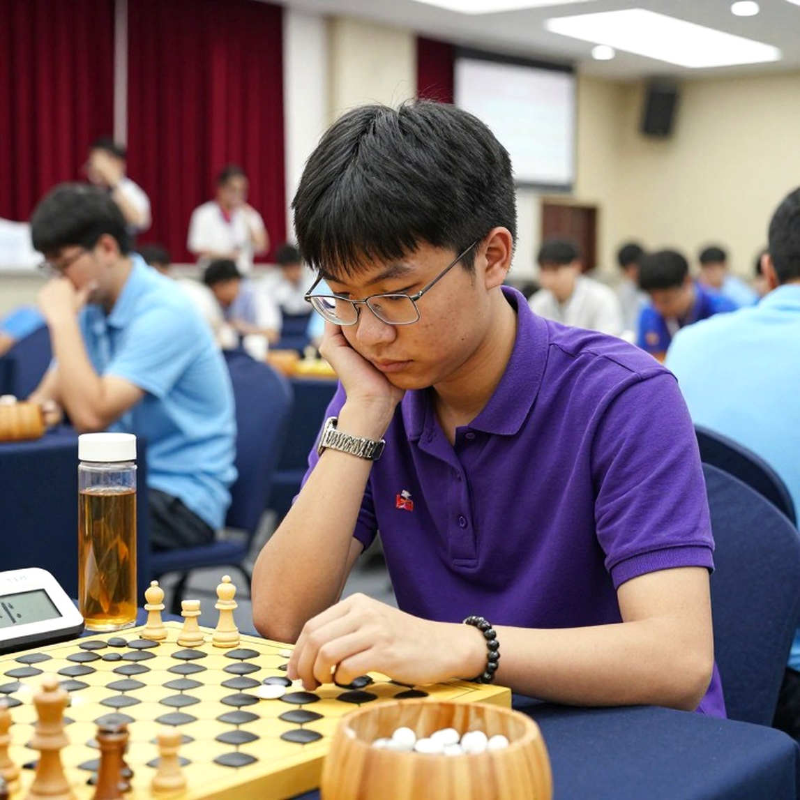 हेडलाइन में US Women's Championship, बॉडी में 60 मिनट का स्कैंडिनेवियन वीडियो: बारह में बारह 'सोर्स: नहीं' वाली फाइल की जाँच